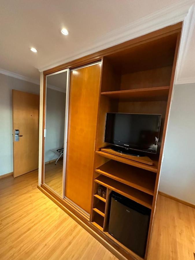 Flat Com Vista Panoramica -15- Na Barra Da Tijuca - Estacionamento Gratuito - Frigobar - Ar Condicionado - Piscina - Academia - Balsa Para Praia Gratis - Varanda - Vista Parcial Mar E Lagoa Rio de Janeiro Exterior foto
